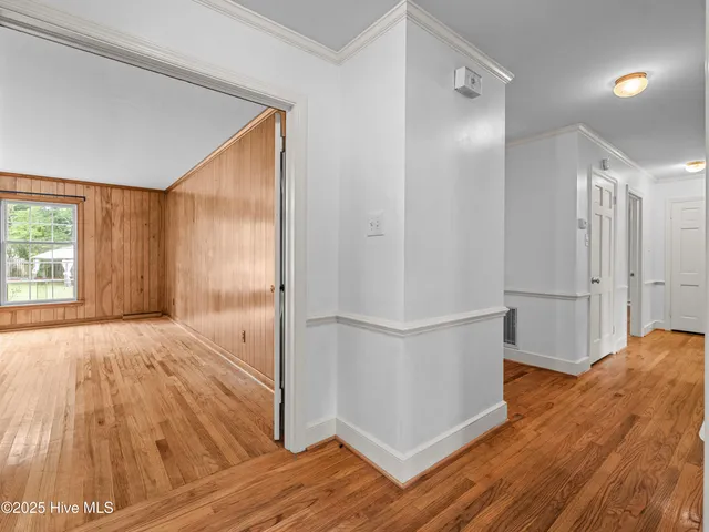 $350,000 | 1911 Pawnee Drive, Kinston, NC 28504