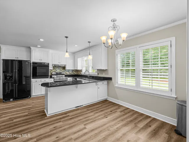 $350,000 | 1911 Pawnee Drive, Kinston, NC 28504