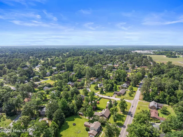 $350,000 | 1911 Pawnee Drive, Kinston, NC 28504