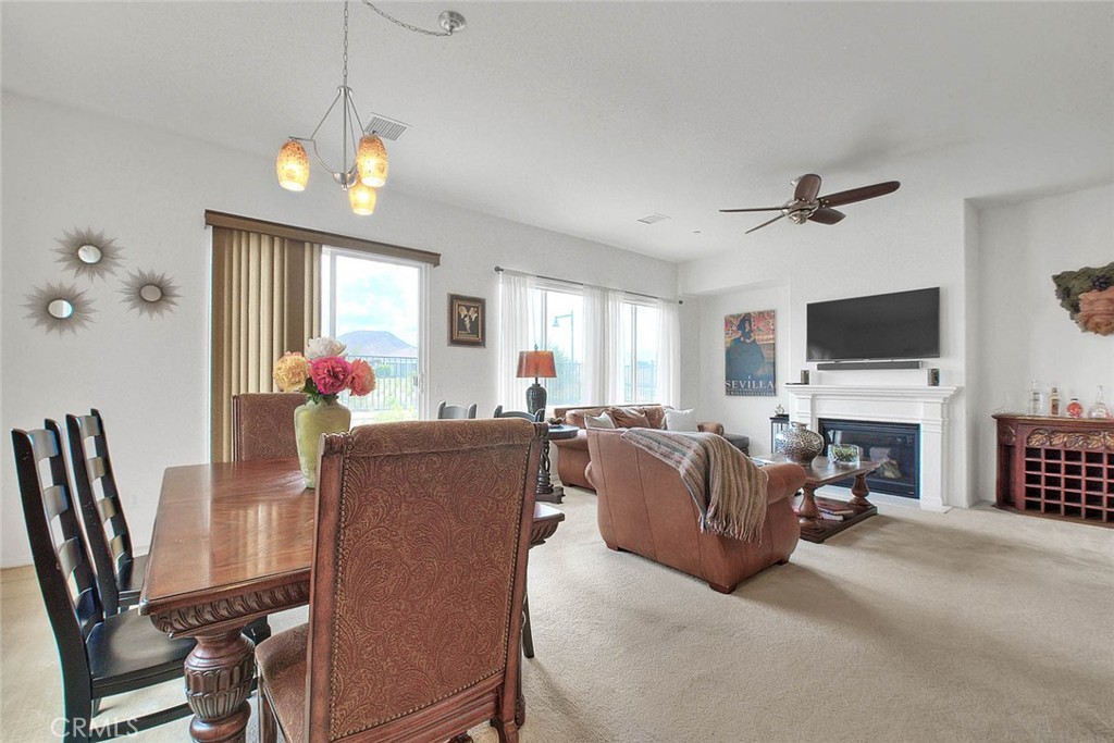 322 Forked Run Beaumont, CA 92223 - Photo 18 of 73 Dining