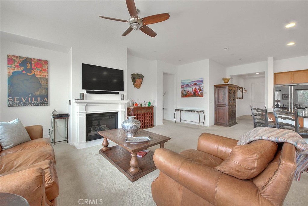 322 Forked Run Beaumont, CA 92223 - Photo 20 of 73 Family Room