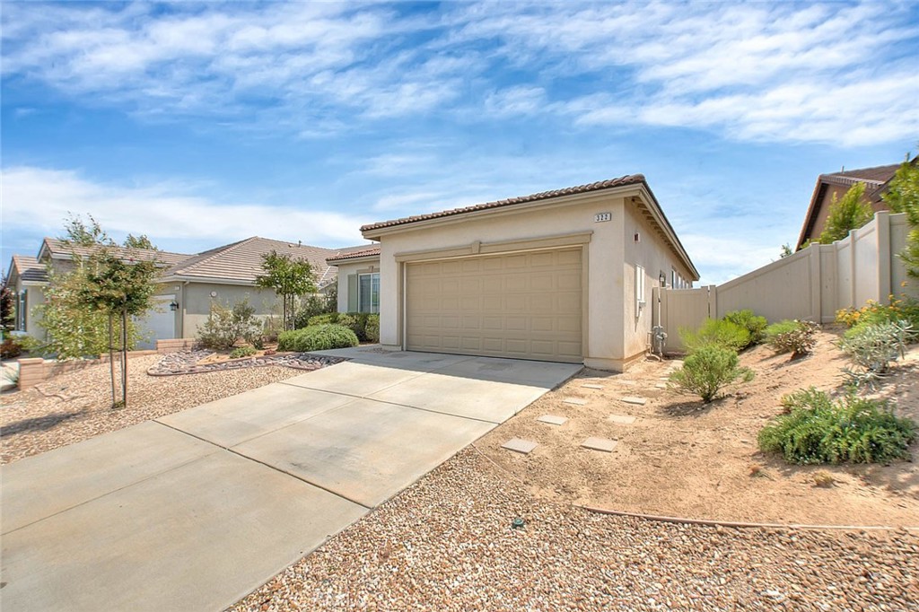 322 Forked Run Beaumont, CA 92223 - Photo 4 of 73 Front