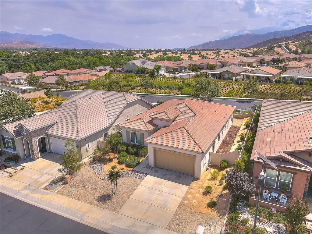 322 Forked Run Beaumont, CA 92223 - Photo 50 of 73 Aerial Front