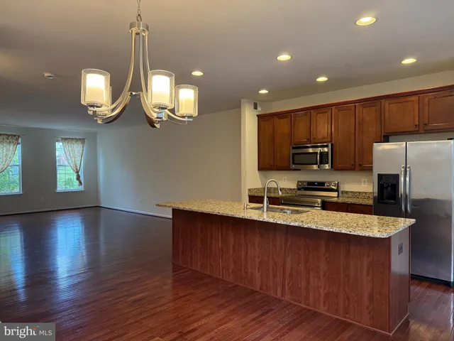 $2,600 | 9105 Belo Gate Drive, Manassas Park, VA 20111