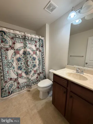 $2,600 | 9105 Belo Gate Drive, Manassas Park, VA 20111