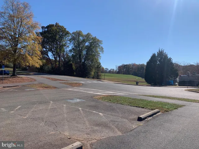 $2,600 | 9105 Belo Gate Drive, Manassas Park, VA 20111