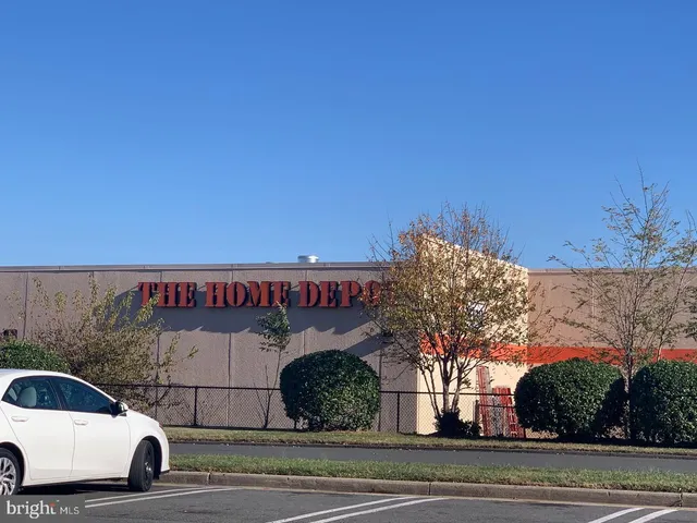 $2,600 | 9105 Belo Gate Drive, Manassas Park, VA 20111