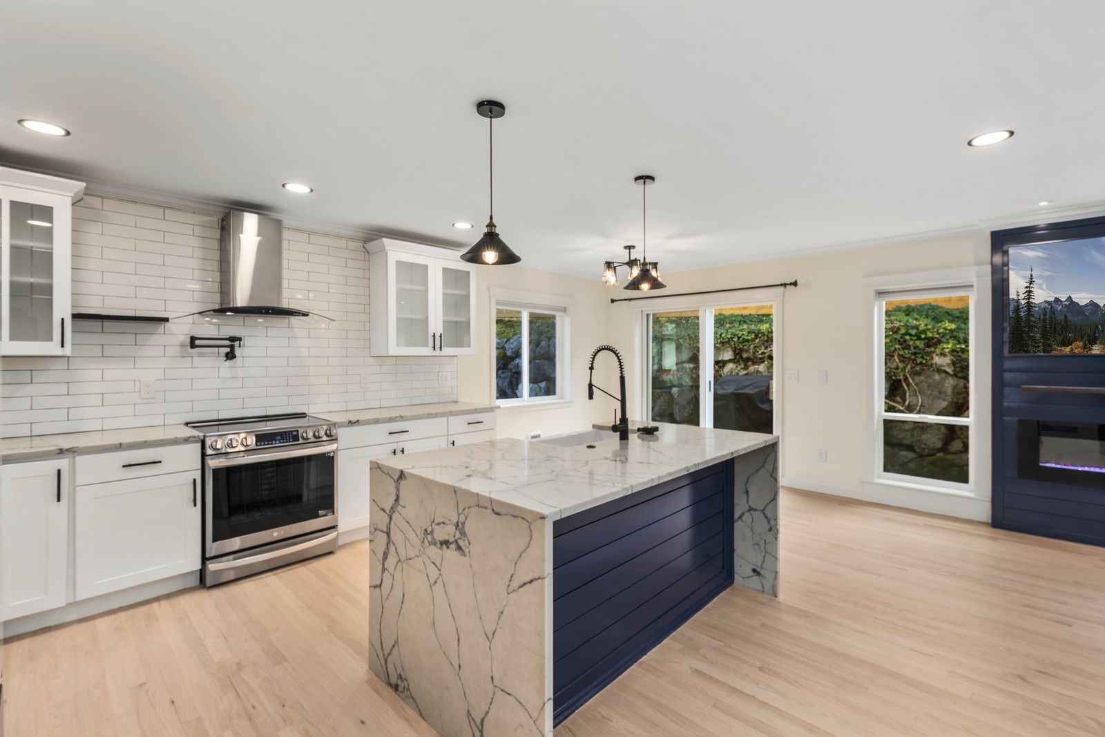 23115 15th Avenue Southeast, Unit D1 Bothell, WA 98021 - Photo 15 of 39