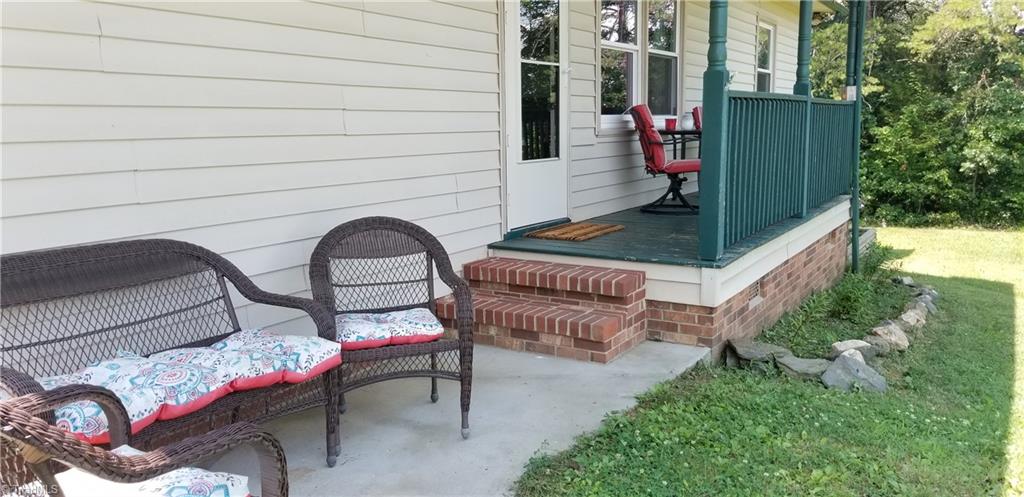 481 Butner Road Pinnacle, NC 27043 - Photo 10 of 37