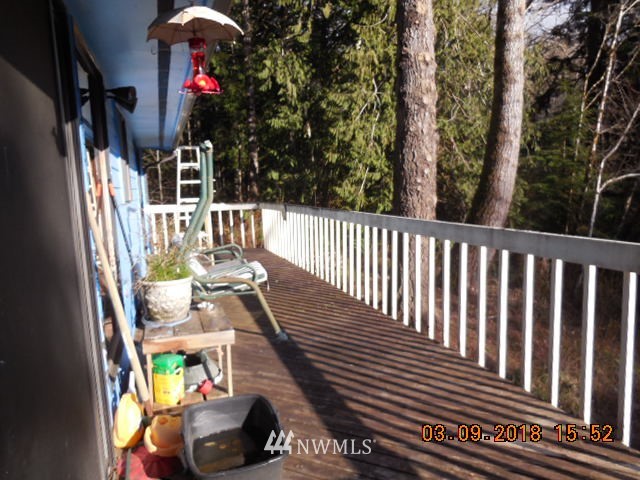 102 Kreaman Road Port Angeles, WA 98363 - Photo 2 of 12 Gallery Image 2