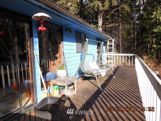 102 Kreaman Road Port Angeles, WA 98363 - Photo 3 of 12 Gallery Image 3