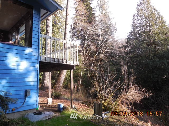102 Kreaman Road Port Angeles, WA 98363 - Photo 9 of 12 Gallery Image 9