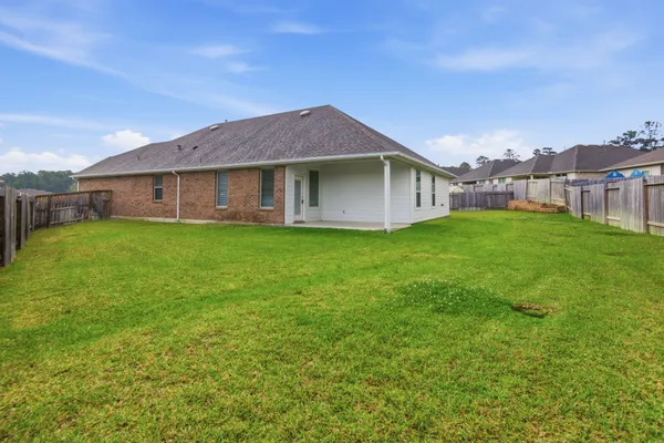 $2,695 | 1606 Happy Valley Street, Montgomery, TX 77316