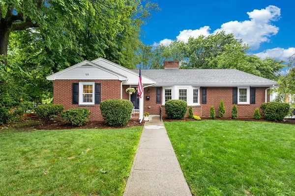 $829,000 | 115 Walnut Street, Dedham, MA 02026
