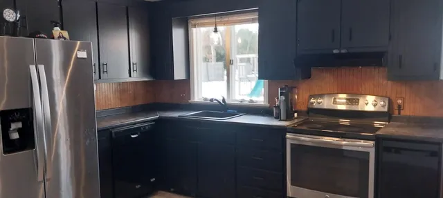 $299,000 | 19 Toofs Drive, Winchester, NH 03470