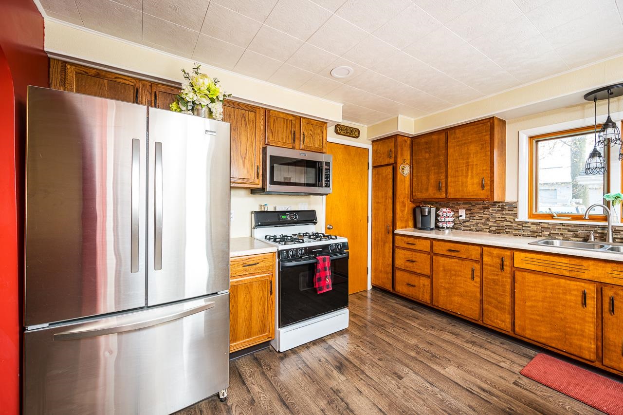 5211 Snyder Road Monroeville, IN 46773 - Photo 14 of 36