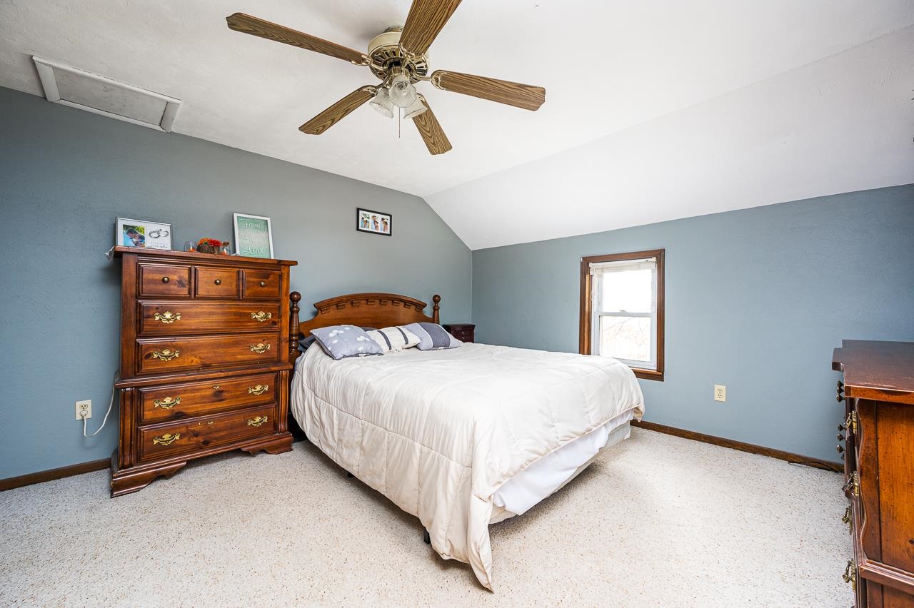 5211 Snyder Road Monroeville, IN 46773 - Photo 23 of 36