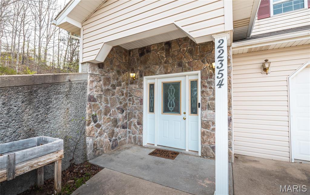 22354 Target Lane St. Robert, MO 65584 - Photo 2 of 37