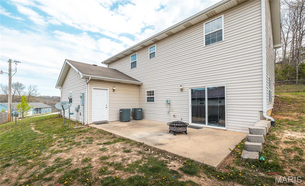 22354 Target Lane St. Robert, MO 65584 - Photo 33 of 37