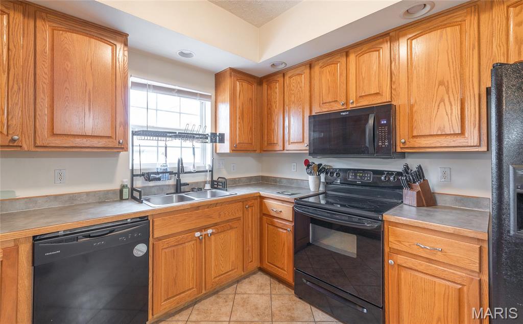 22354 Target Lane St. Robert, MO 65584 - Photo 8 of 37