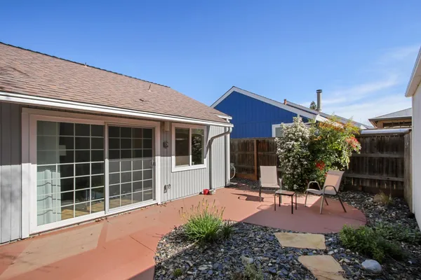 a house view with a outdoor space