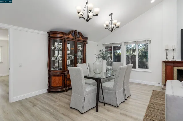 $1,075,000 | 4398 North Canoe Birch Court, Concord, CA 94521