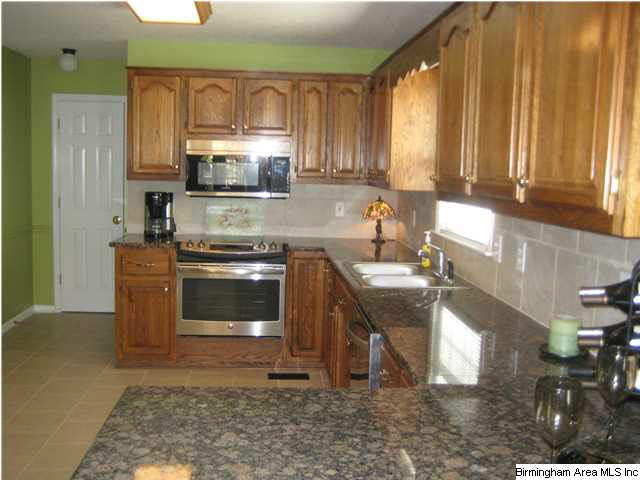 232 South Trace Lane Birmingham, AL 35244 - Photo 2 of 27