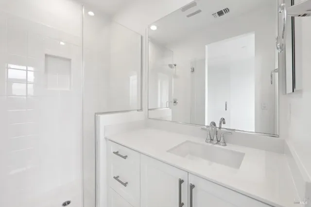 $743,782 | 5158 Blossom Circle, Richmond, CA 94804