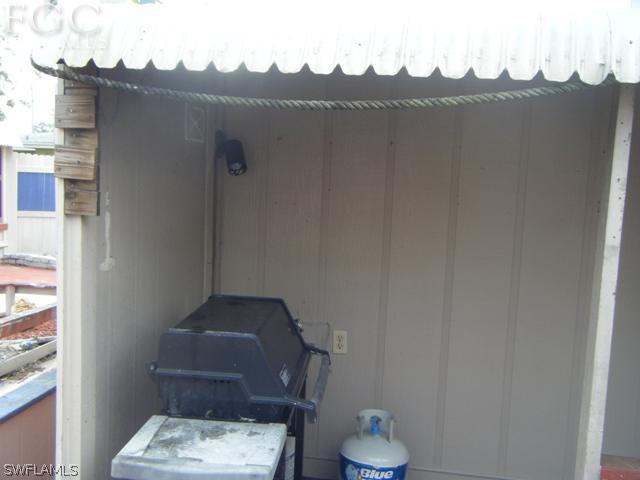 500 Oregon Road West Lehigh Acres, FL 33936 - Photo 10 of 24 a view of a small space