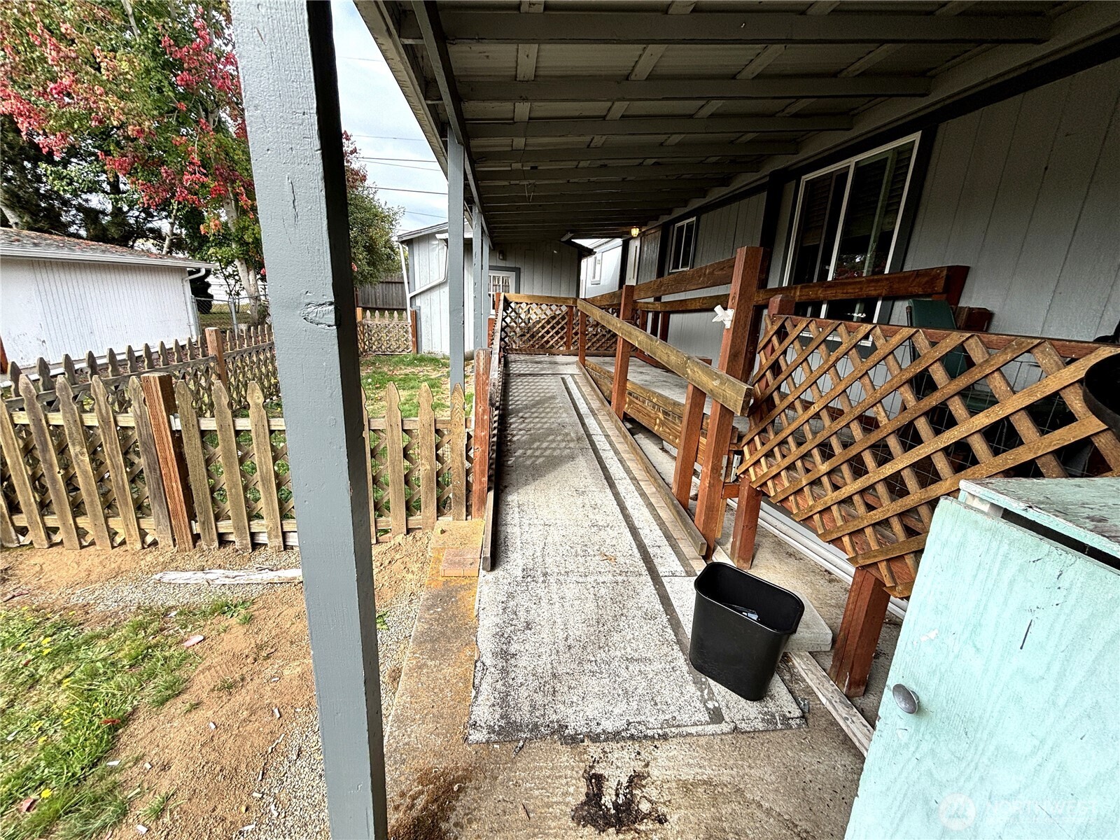 196 Jacobson Road, Unit 25 Cathlamet, WA 98612 - Photo 5 of 28 Gallery Image 5