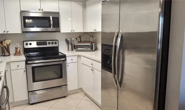 $2,350 | 9015 Southwest 125th Avenue, Unit N206, Miami, FL 33186