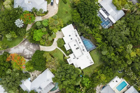 $1,895,000 | 7 Worth Court, Sewall's Point, FL 34996