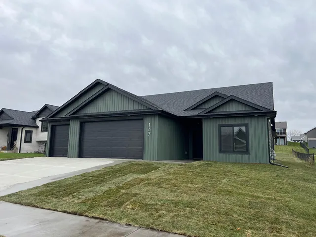 $559,800 | 167 Stonelake Drive Southeast, Rochester, MN 55904