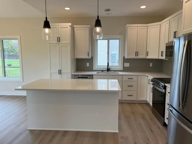 $559,800 | 167 Stonelake Drive Southeast, Rochester, MN 55904