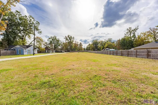 $987,500 | 3431 Brightside Drive, Baton Rouge, LA 70820
