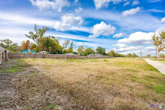 $987,500 | 3431 Brightside Drive, Baton Rouge, LA 70820