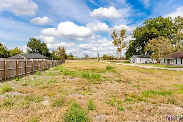 $987,500 | 3431 Brightside Drive, Baton Rouge, LA 70820