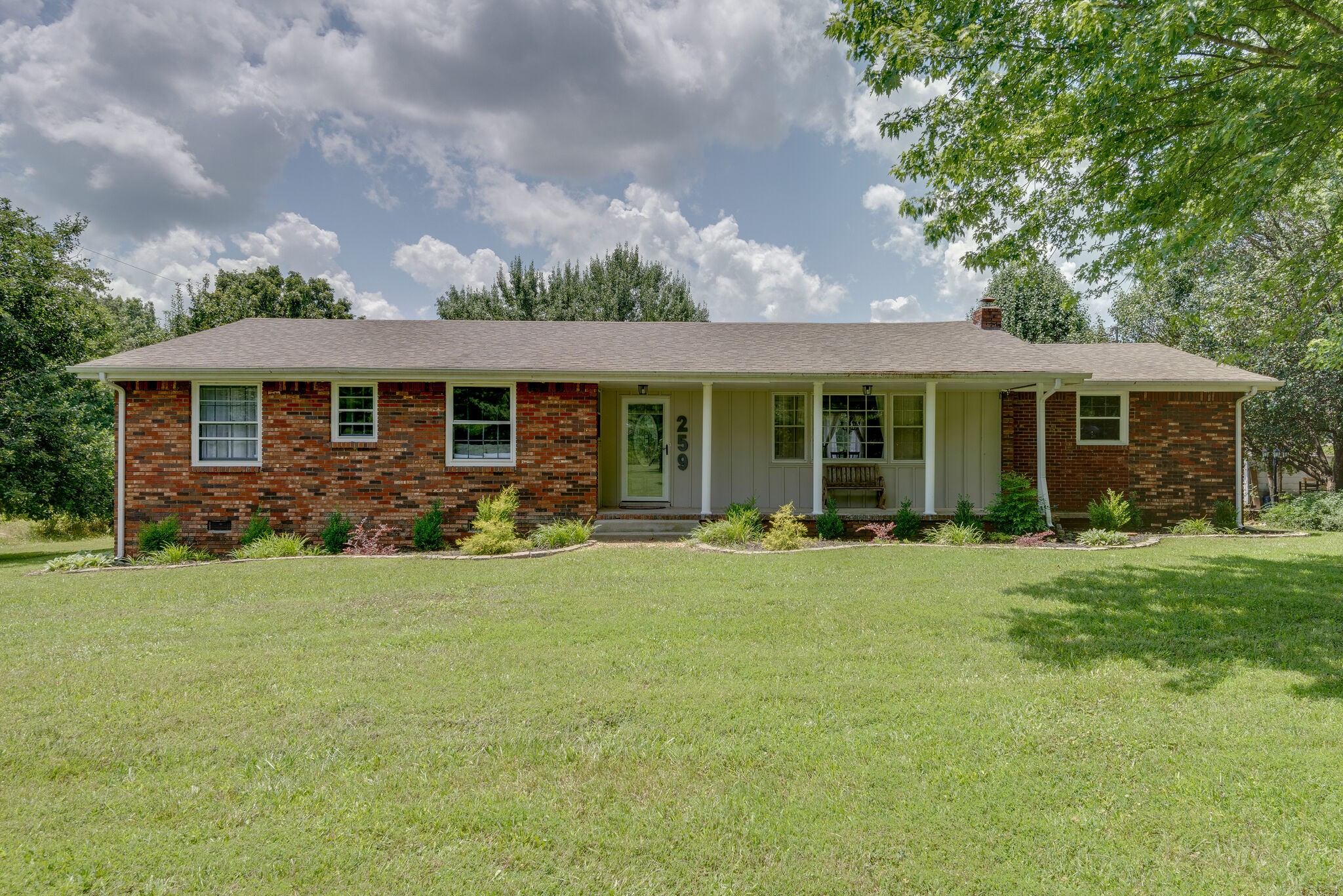 259 Pond Rail Road Dickson, TN 37055 - Photo 2 of 28 Gallery Image 2