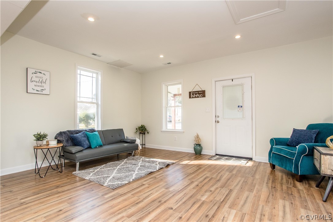 3062 Decatur Street Richmond, VA 23224 - Photo 5 of 27 Gallery Image 5