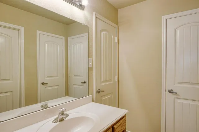 $2,750 | 8713 Blackwater Creek Trail, McKinney, TX 75070