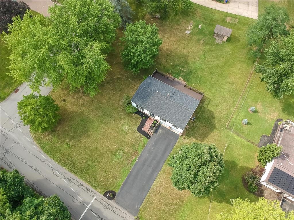 275 Allison Road Gibsonia, PA 15044 - Photo 3 of 25 Gallery Image 3