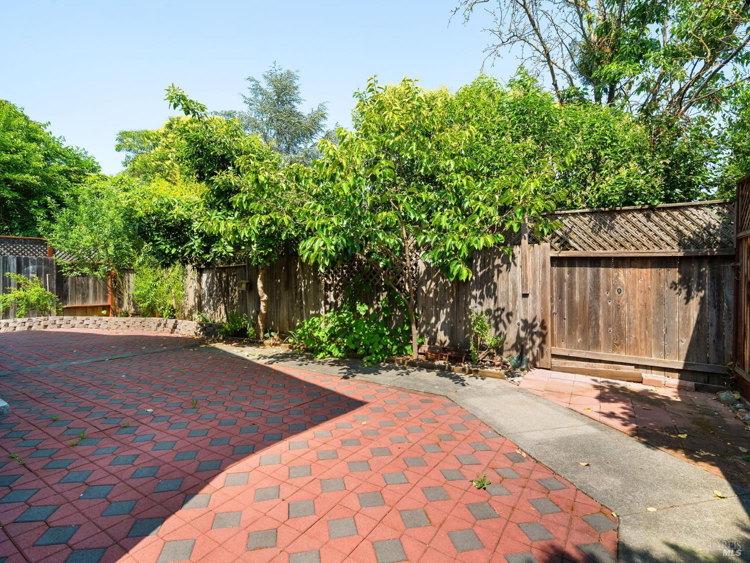 1520 Cabernet Circle Santa Rosa, CA 95403 - Photo 30 of 40