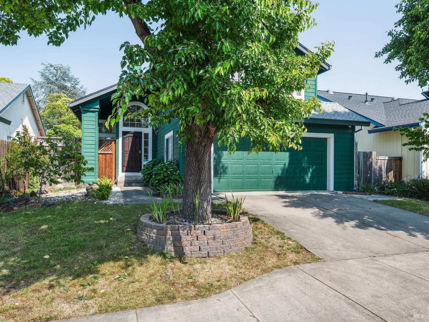 1520 Cabernet Circle Santa Rosa, CA 95403 - Photo 3 of 40