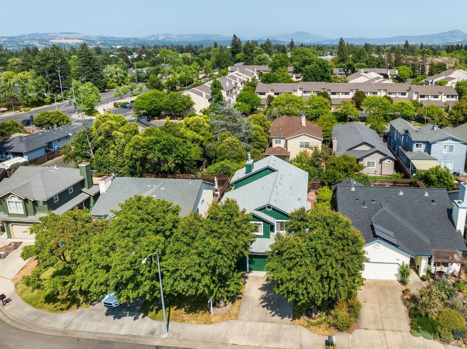 1520 Cabernet Circle Santa Rosa, CA 95403 - Photo 36 of 40