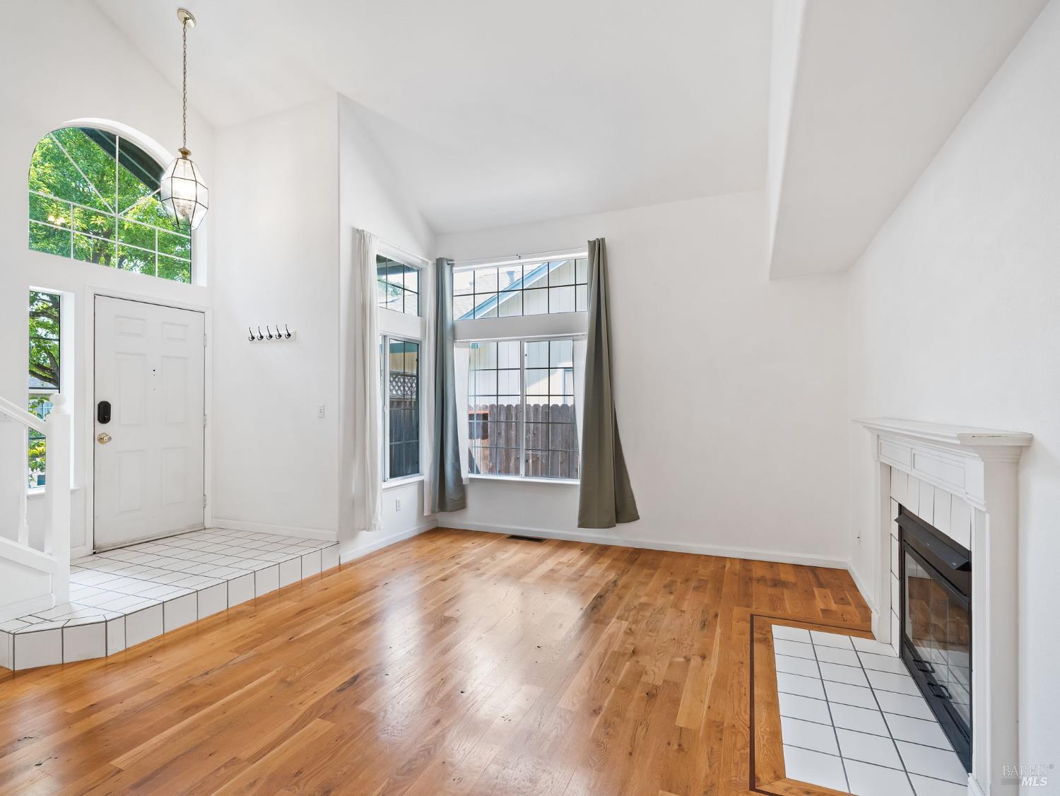 1520 Cabernet Circle Santa Rosa, CA 95403 - Photo 7 of 40