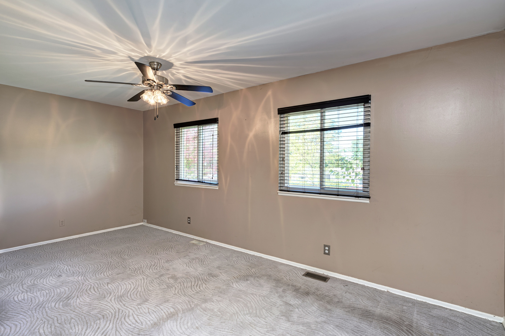 234 Bedford Road Bolingbrook, IL 60440 - Photo 14 of 29