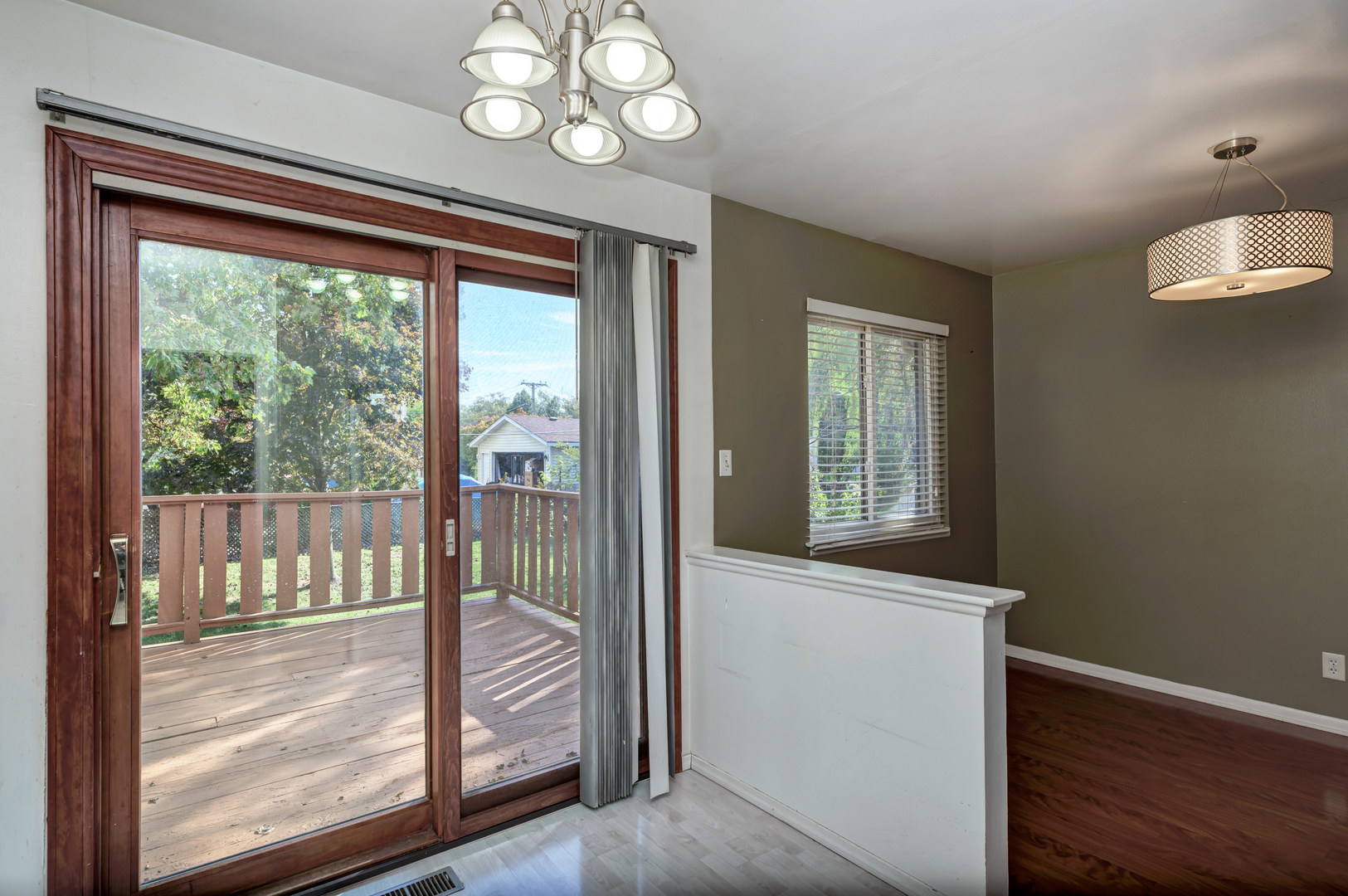 234 Bedford Road Bolingbrook, IL 60440 - Photo 10 of 29