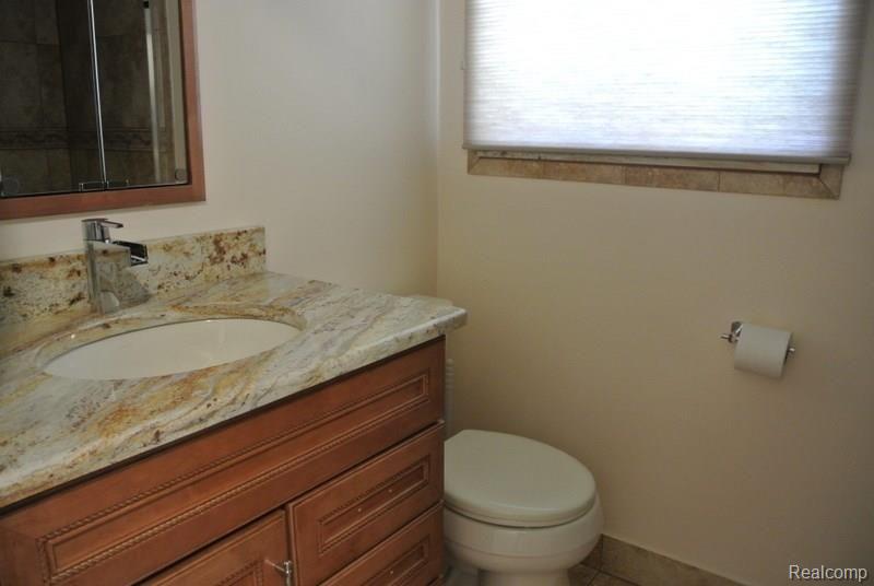 5834 Wedgewood Road Canton, MI 48187 - Photo 16 of 27 DSC_7906.jpg