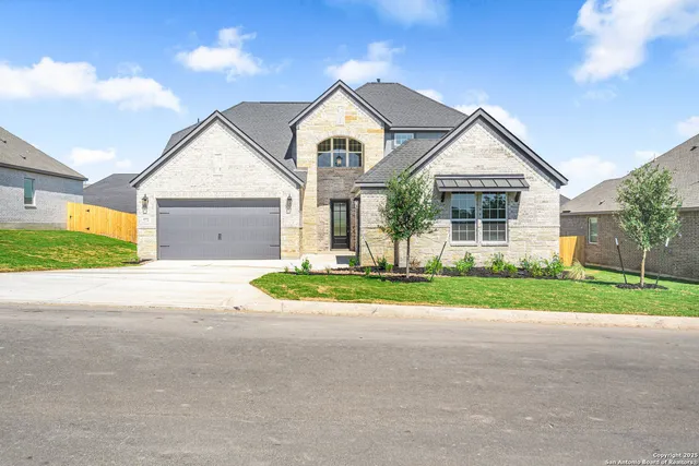 $633,900 | 189 Wisteria View, Castroville, TX 78009