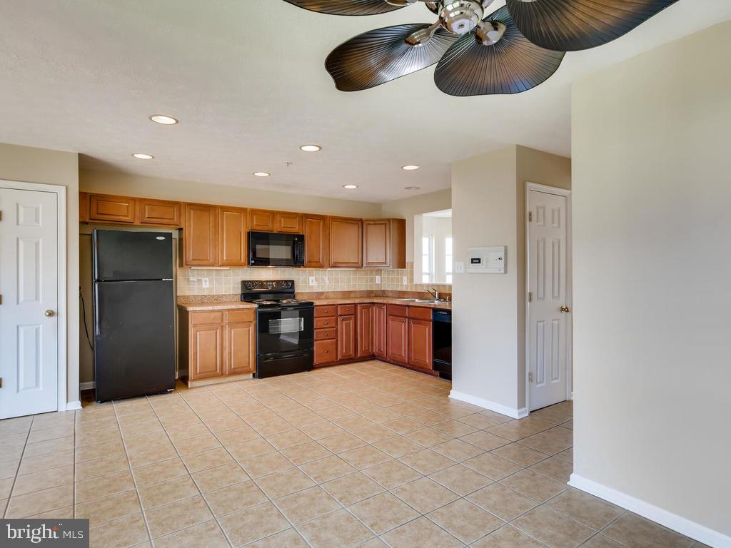 9897 Decatur Road Baltimore, MD 21220 - Photo 5 of 26